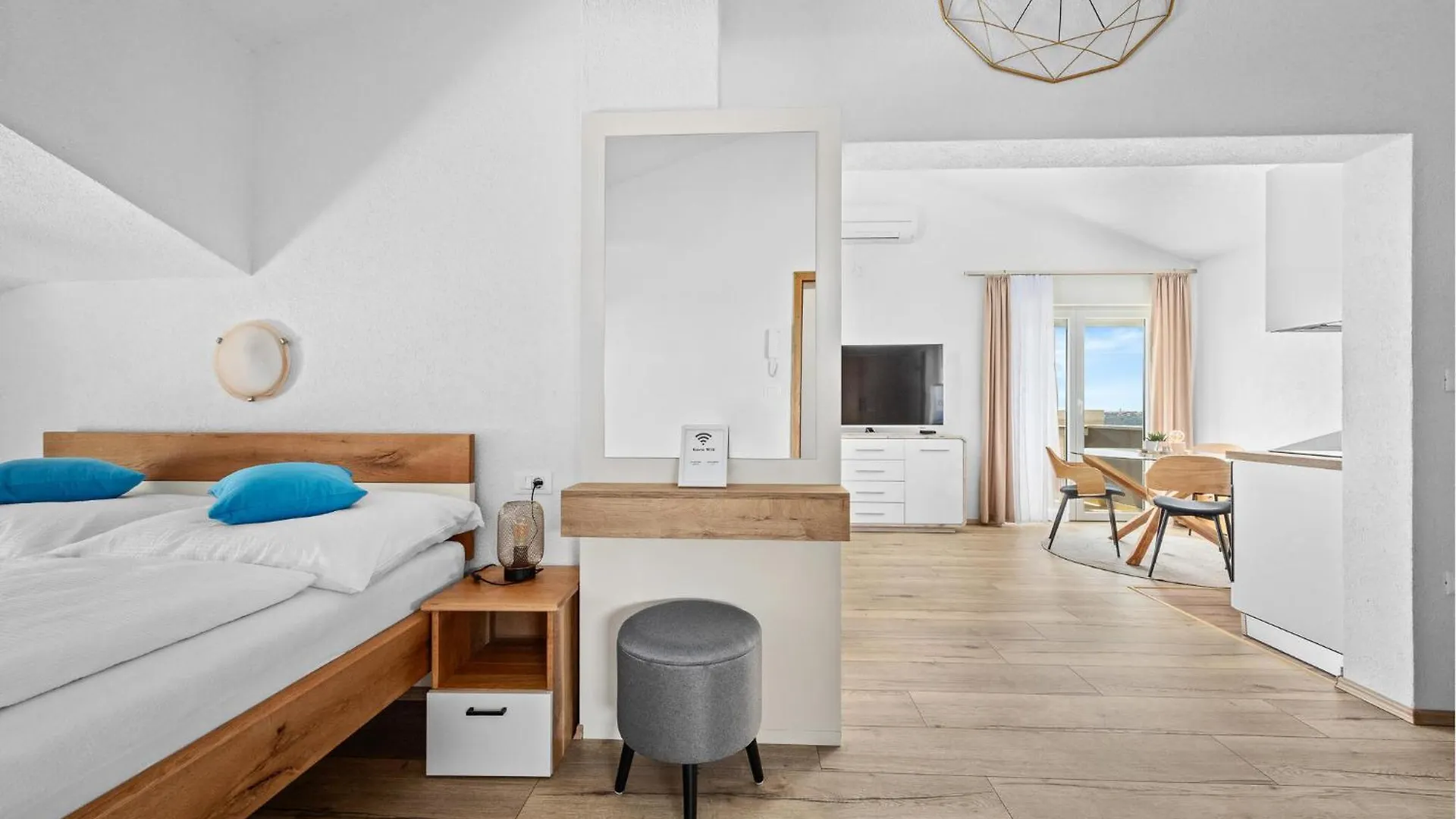 Nice Apartment In Medulin With Kitchen