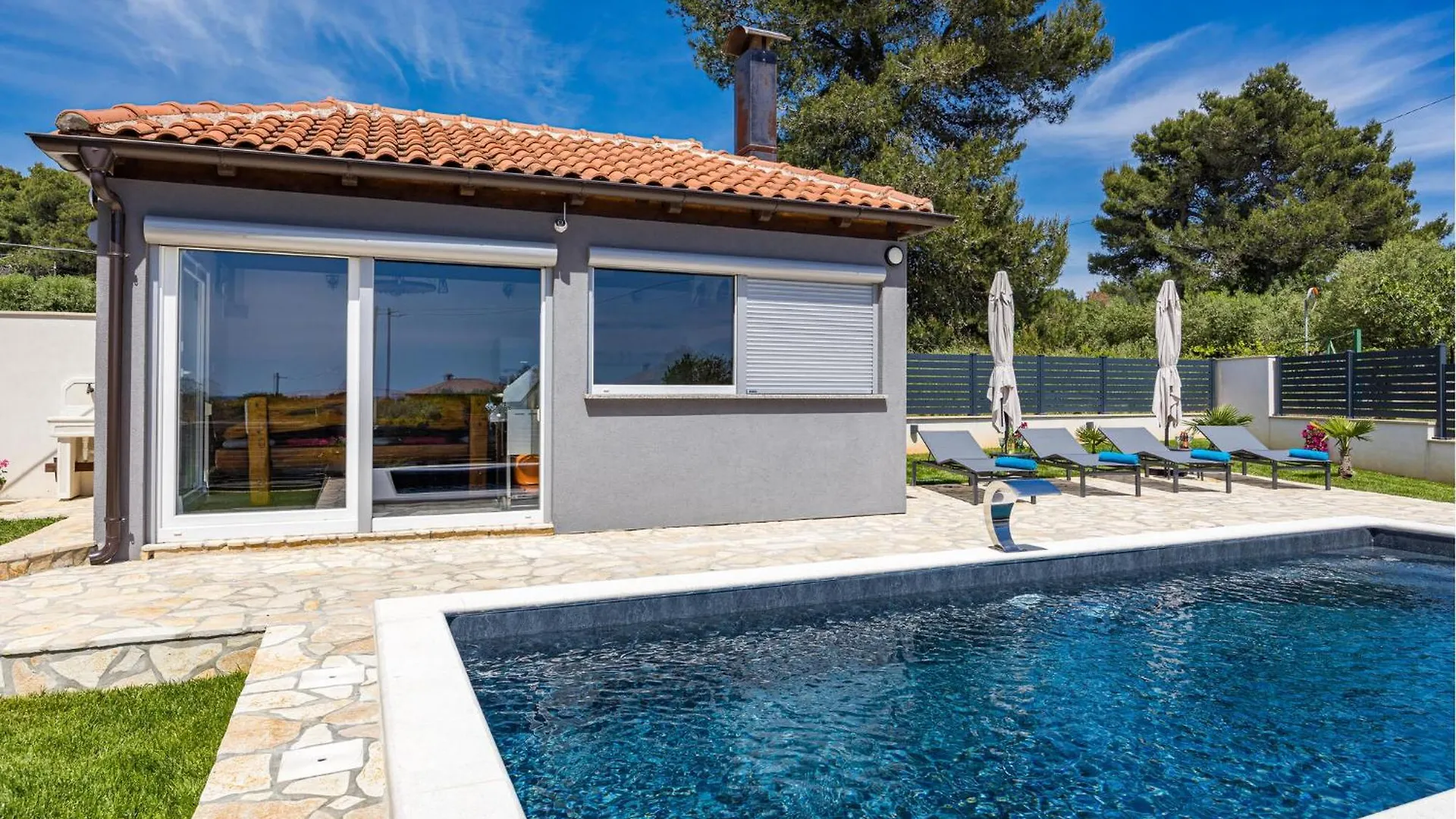 Nice Apartment In Medulin With Kitchen Croatia